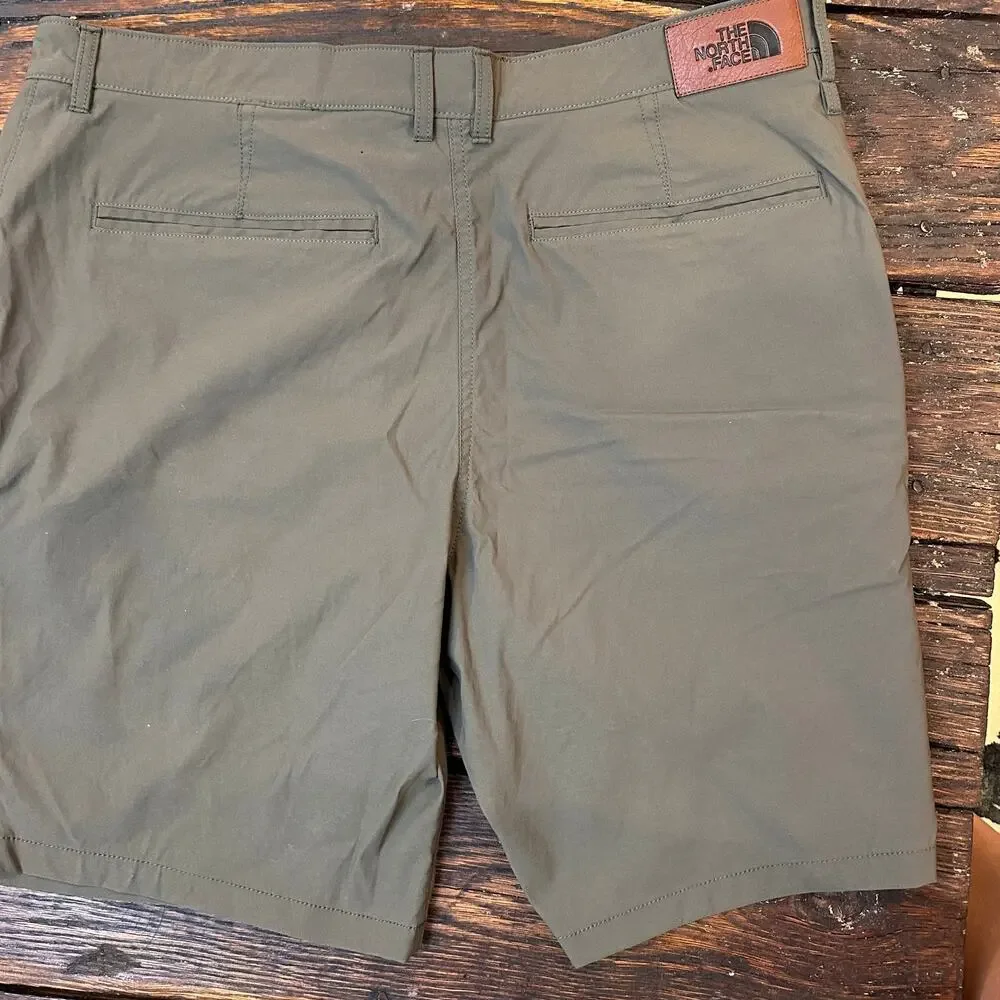 The North Face Men’s Olive Nylon Hiking Shorts Size 38 NWOT